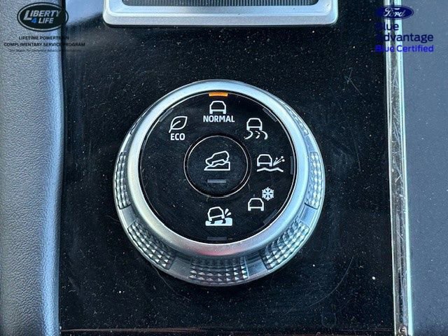 Used 2023 Mitsubishi Outlander SE image 26