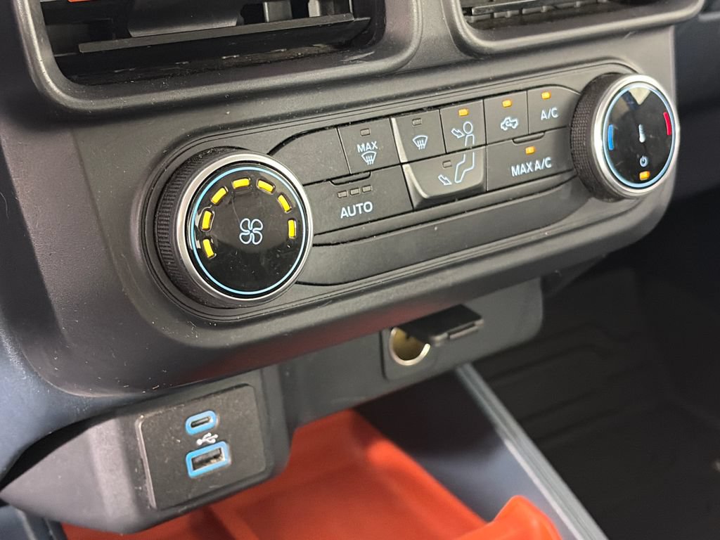 Certified 2022 Ford Maverick XLT w/ Equipment Group 300A Standard AWD/4WD image 21