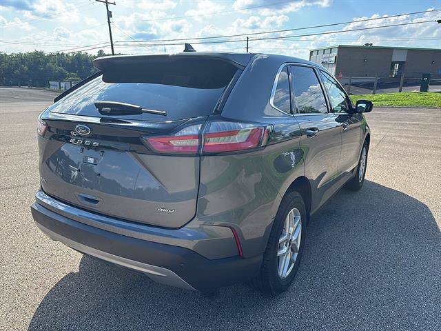 Certified 2024 Ford Edge SEL w/ Convenience Package AWD/4WD image 4