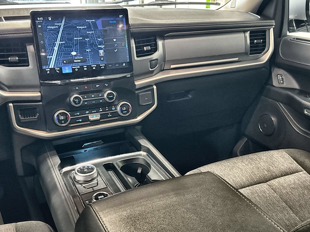 Certified 2024 Ford Expedition Max XLT AWD/4WD image 27