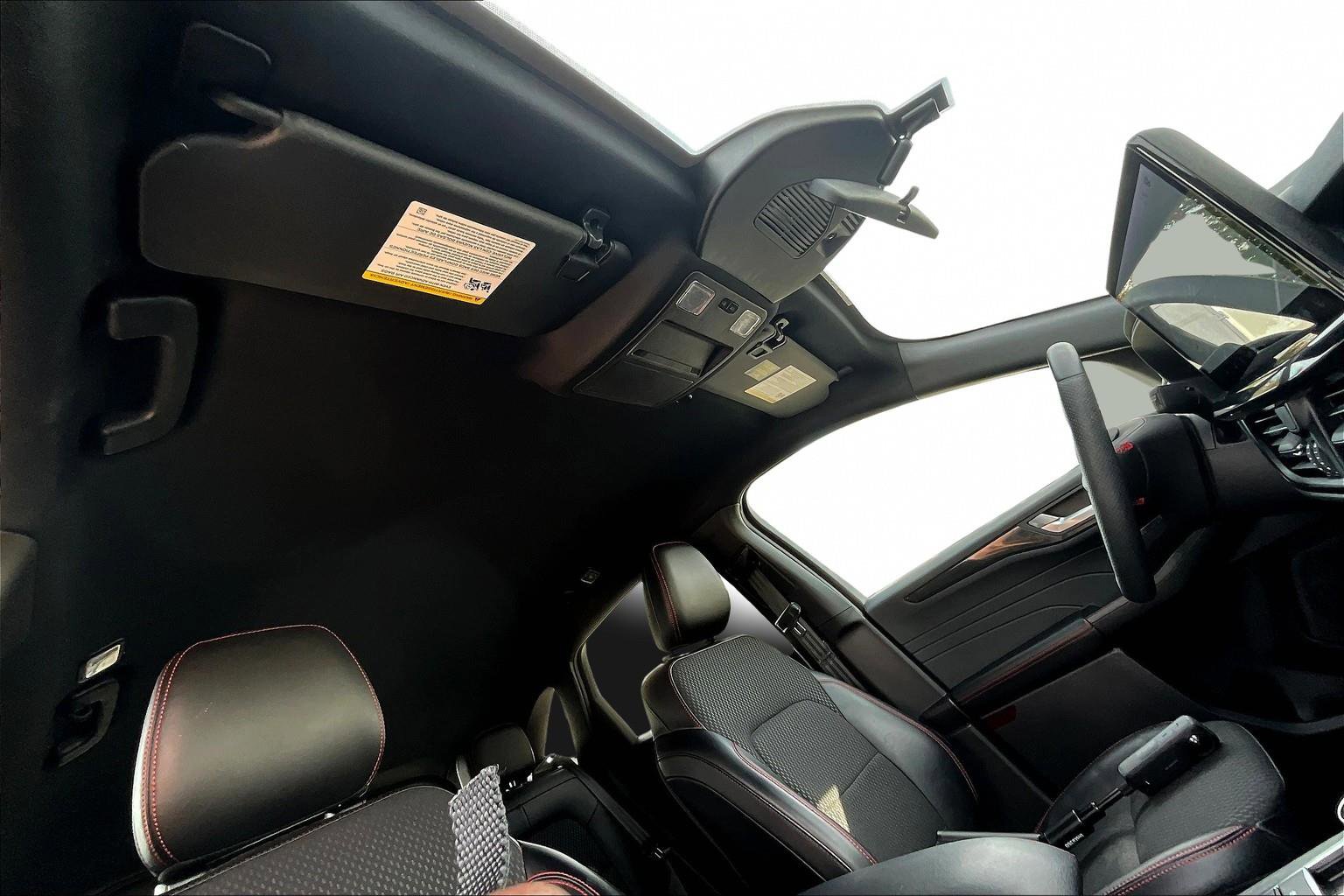 Certified 2023 Ford Escape ST-Line w/ Tech Pack #1 image 22