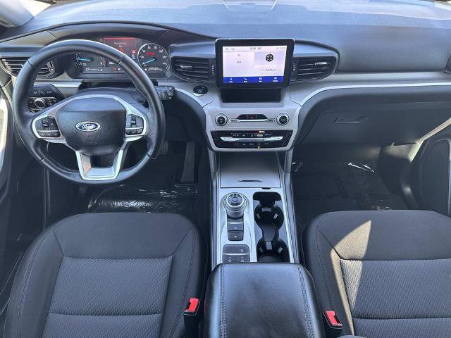 Certified 2023 Ford Explorer XLT image 8