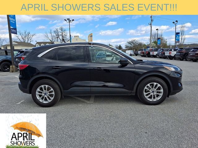 Certified 2022 Ford Escape SE w/ Cold Weather Package image 12