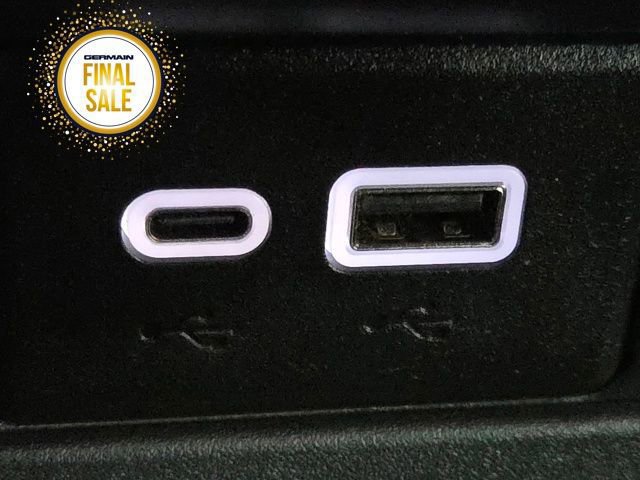 Used 2023 GMC Yukon SLT w/ SLT Premium Package image 31