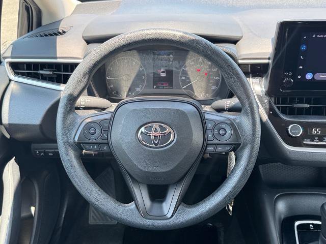 Used 2023 Toyota Corolla LE FWD image 15