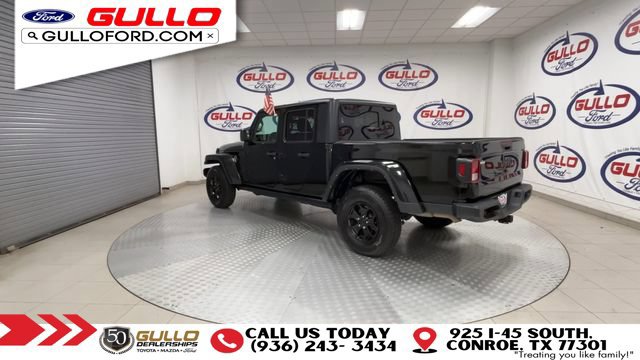 Used 2023 Jeep Gladiator Sport AWD/4WD image 6