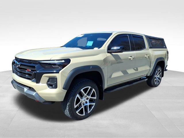 Used 2023 Chevrolet Colorado Z71 w/ Z71 Convenience Package 2 image 2