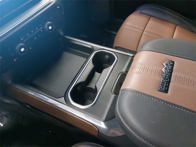 Used 2024 Chevrolet Silverado 3500 High Country w/ Technology Package image 24