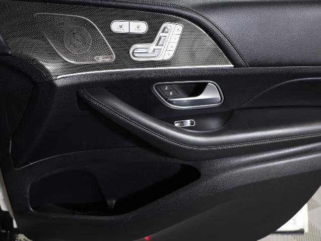 Used 2022 Mercedes-Benz GLS 450 4MATIC image 28