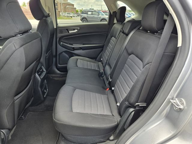 Certified 2022 Ford Edge SE w/ Black Appearance Package AWD/4WD image 11