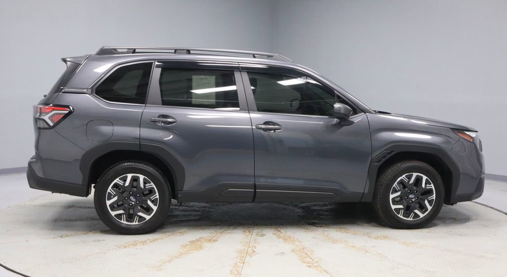 Used 2025 Subaru Forester Premium w/ Convenience Package #1 AWD/4WD image 7