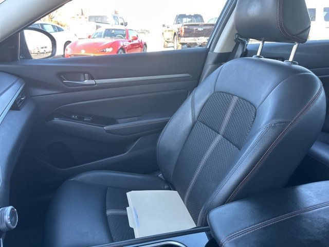 Used 2024 Nissan Altima 2.5 SR image 35