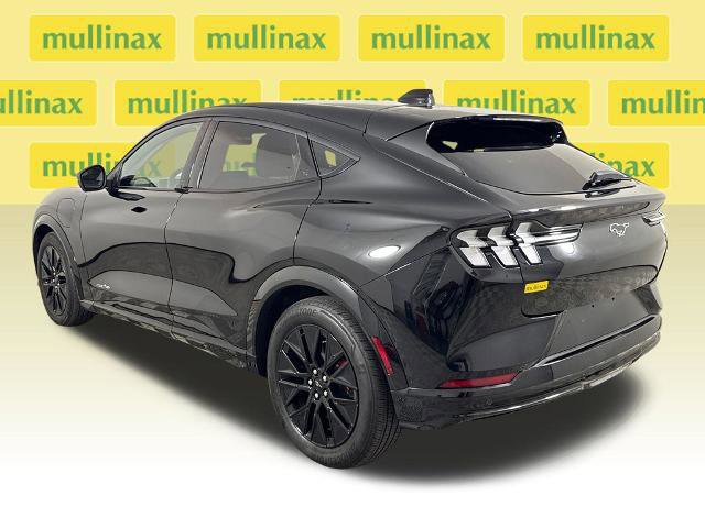 Certified 2025 Ford Mustang Mach-E Premium w/ Sport Appearance Package AWD/4WD image 4