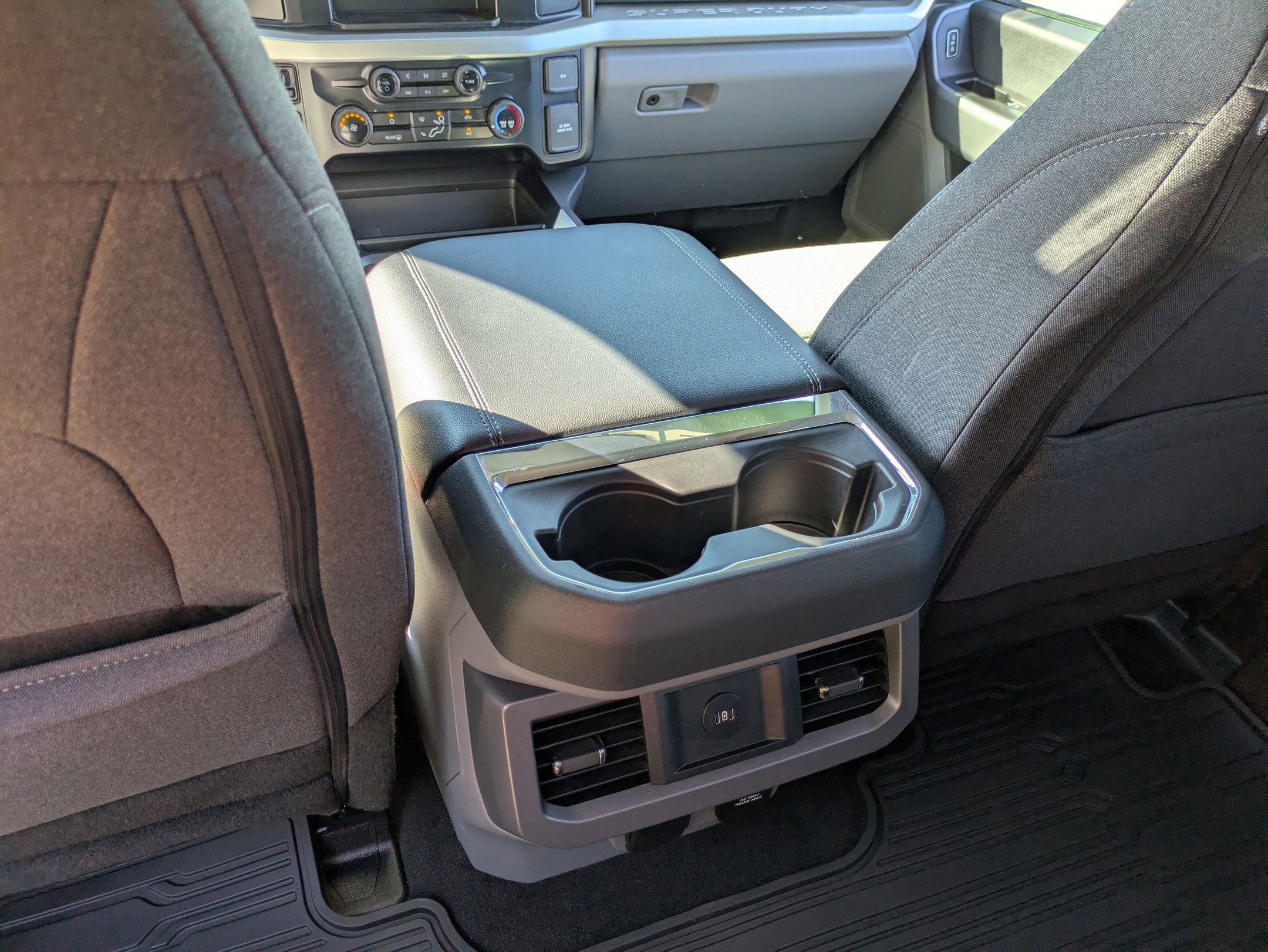 Certified 2024 Ford F250 XLT w/ Camper Package AWD/4WD image 30