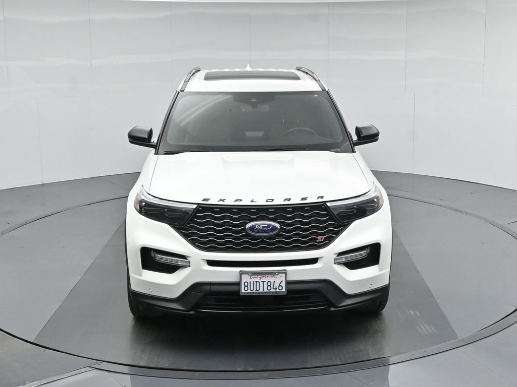 Certified 2020 Ford Explorer ST w/ Premium Technology Package image 29