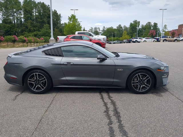 Certified 2022 Ford Mustang GT RWD image 3