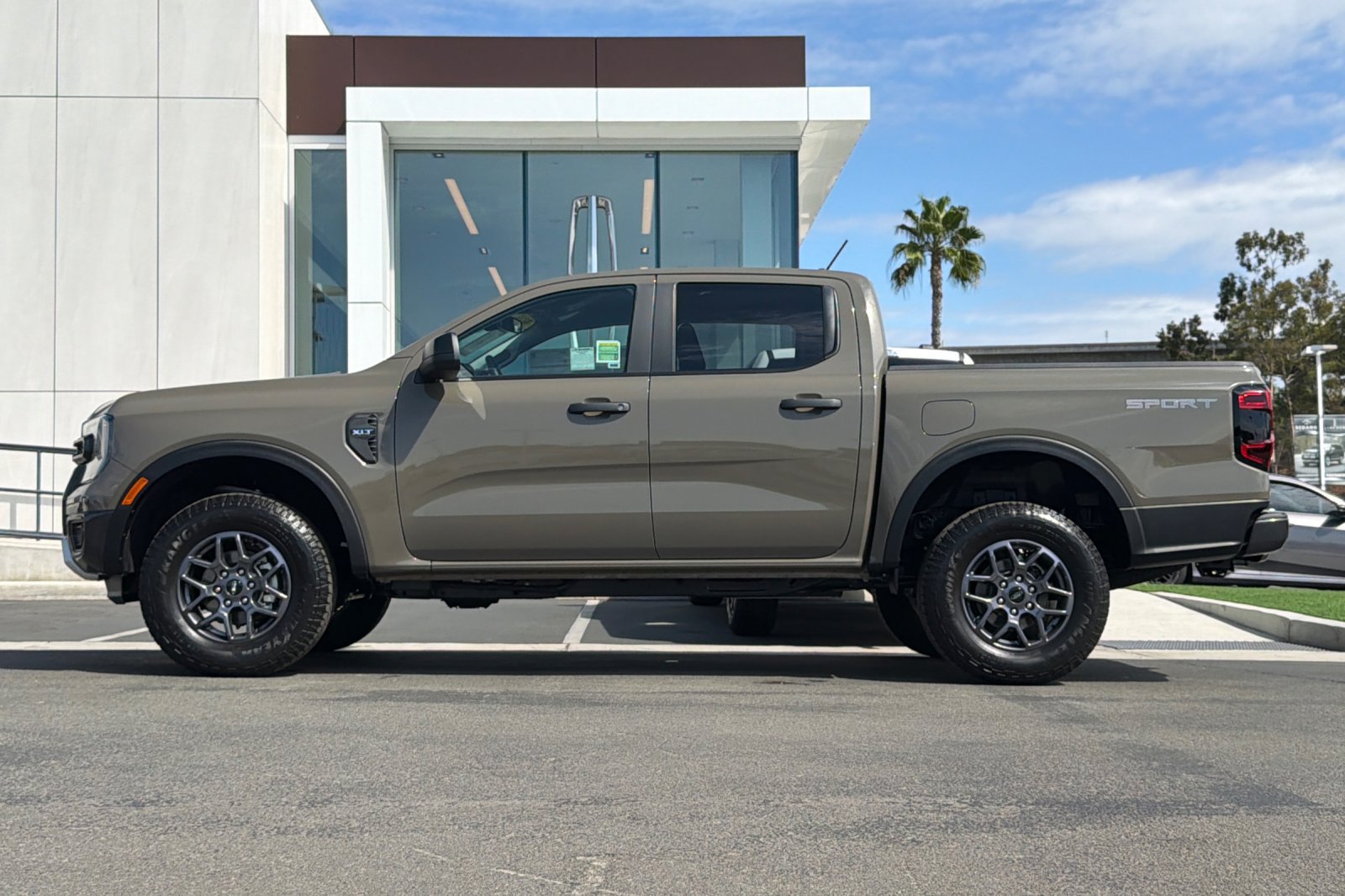 Certified 2025 Ford Ranger XLT w/ Convenience Package RWD image 6