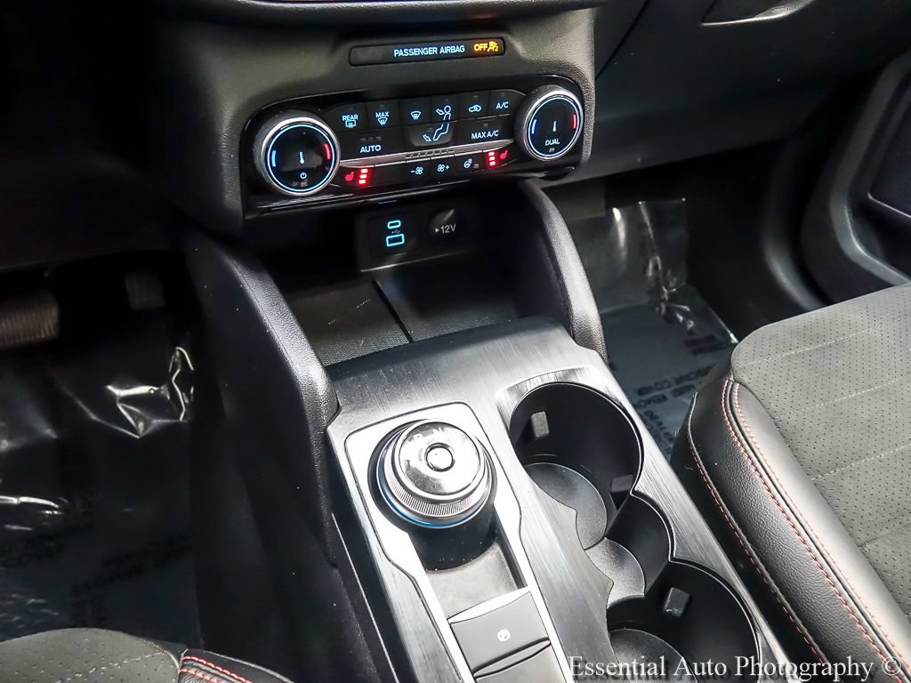 Certified 2022 Ford Escape SEL w/ SEL Stealth AWD Package image 20