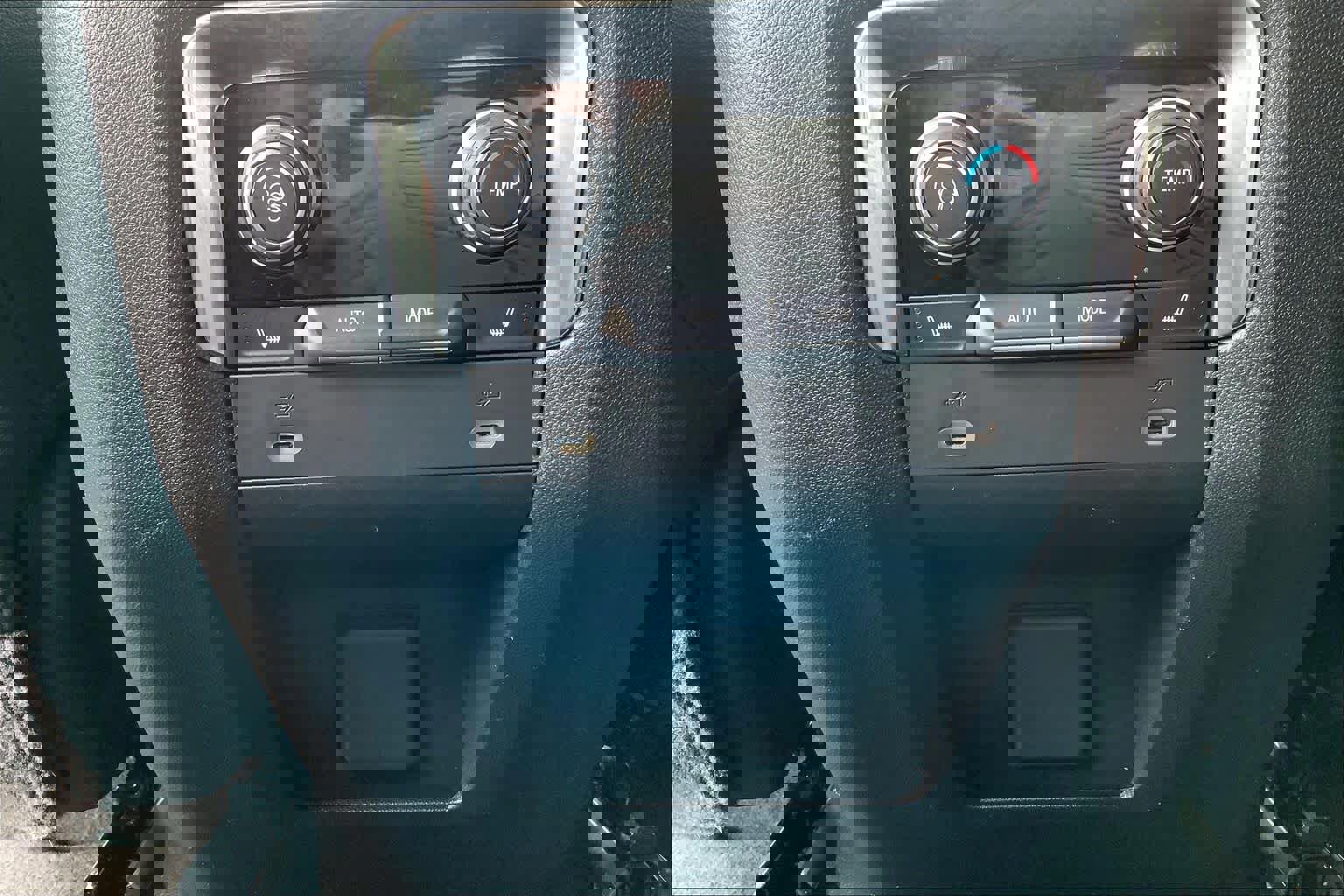 Used 2021 Chevrolet Tahoe Z71 w/ Z71 Signature Package image 68