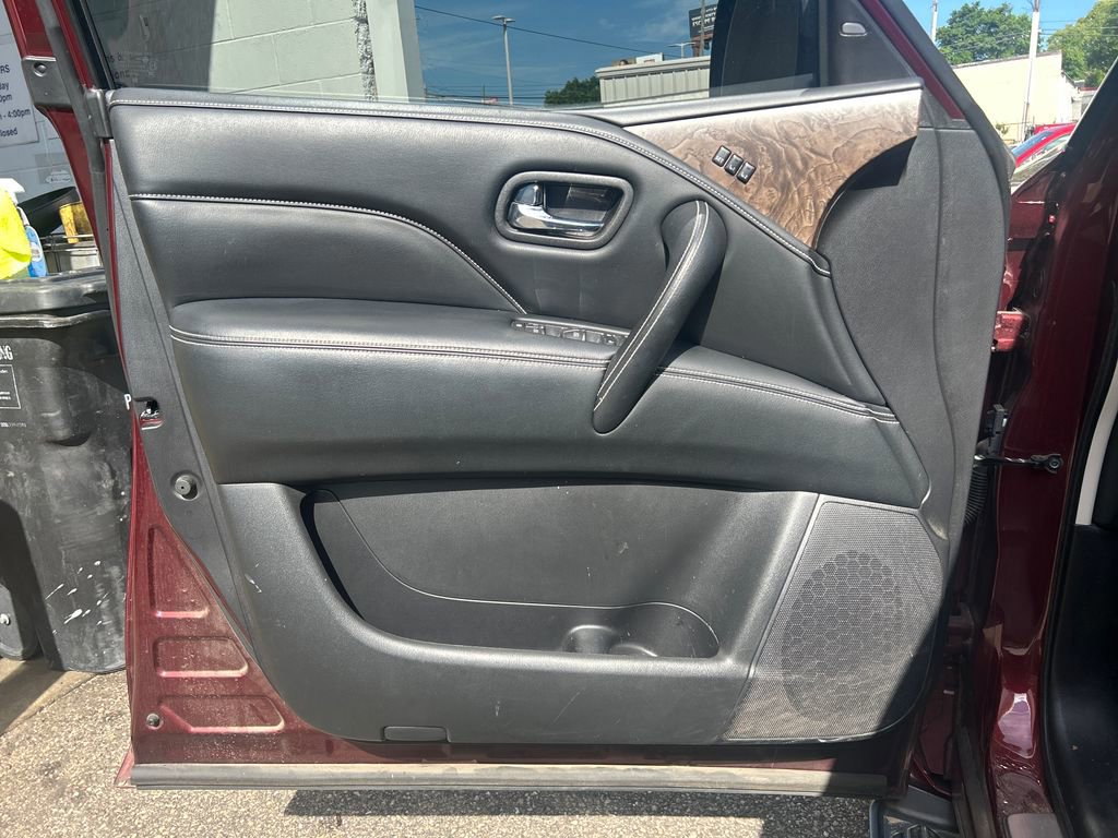 Used 2021 INFINITI QX80 Premium Select w/ Cargo Package RWD image 9