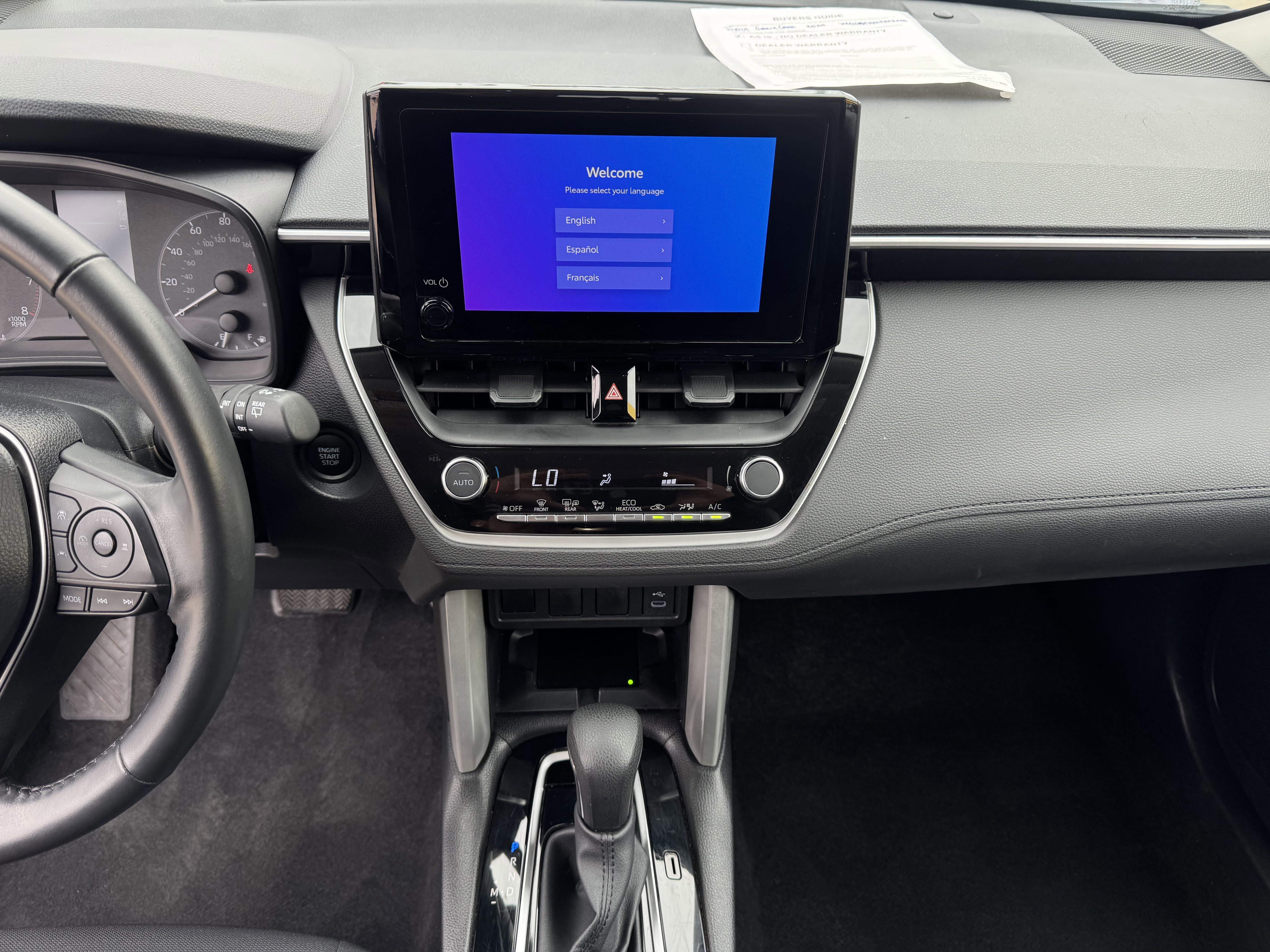 Used 2024 Toyota Corolla Cross LE image 16