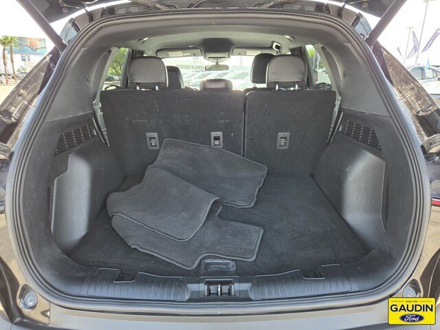 Certified 2025 Ford Escape ST-Line Select AWD/4WD image 14