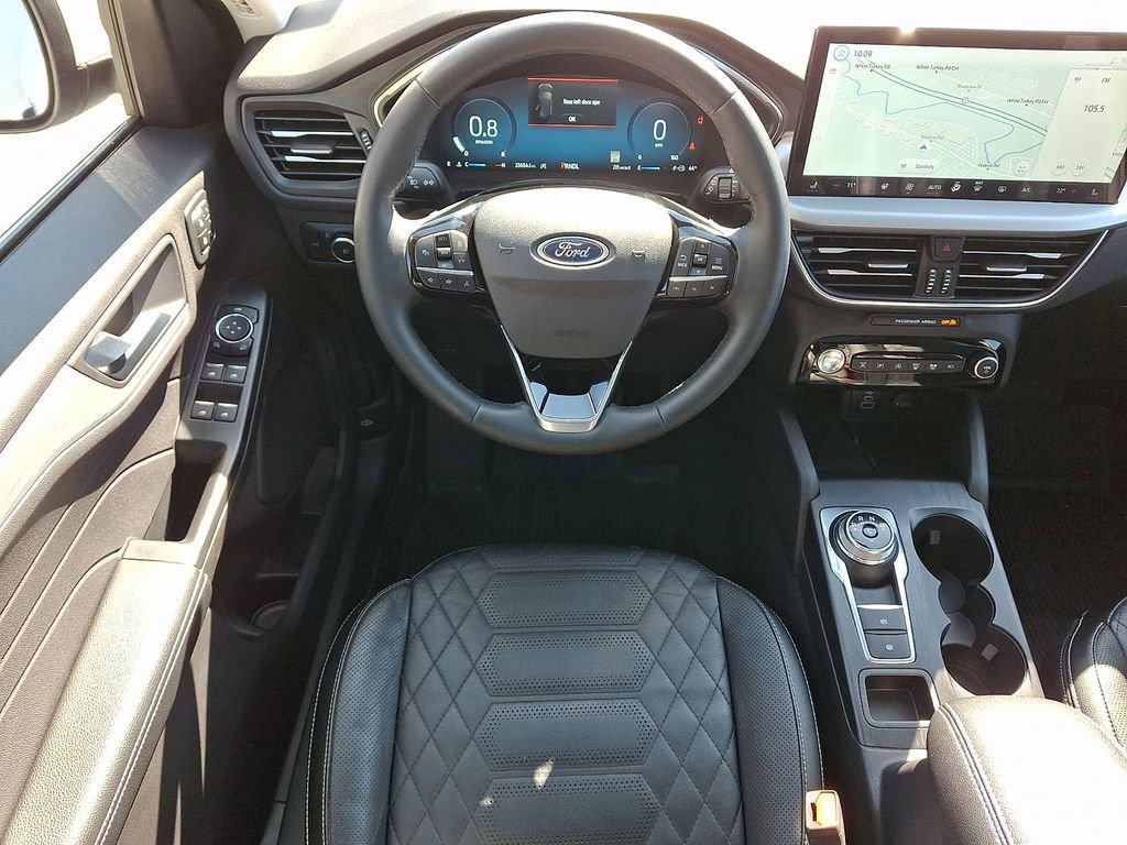Certified 2024 Ford Escape Platinum w/ Premium Technology Package AWD/4WD image 12