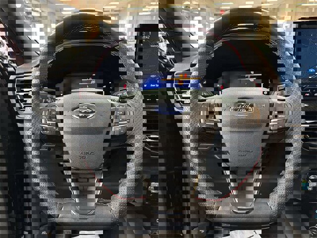 Certified 2023 Ford Escape ST-Line w/ Tech Pack #1 image 6