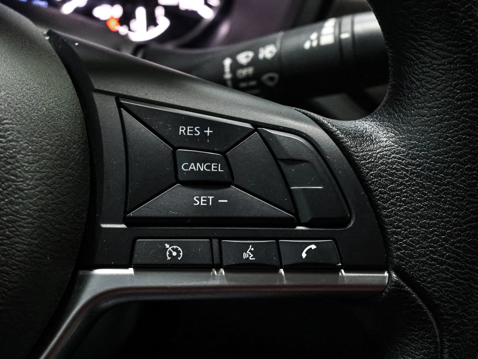 Used 2024 Nissan Altima 2.5 SV image 33