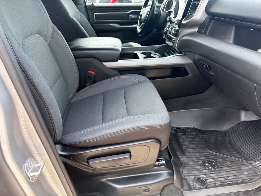 Used 2022 RAM 1500 Big Horn AWD/4WD image 14