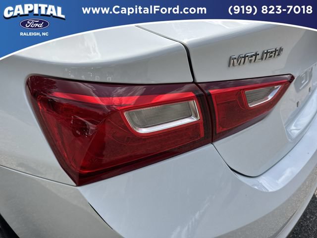 Used 2023 Chevrolet Malibu LT FWD image 15