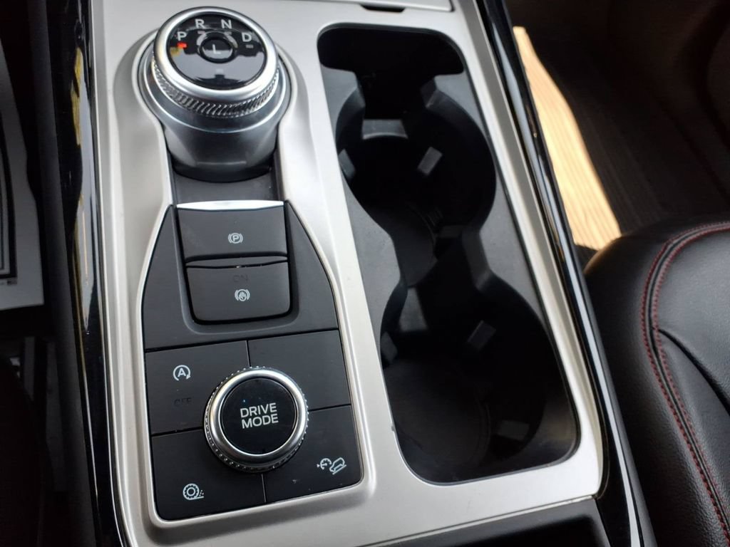 Certified 2024 Ford Explorer ST-Line w/ Class IV Trailer Tow Package AWD/4WD image 24