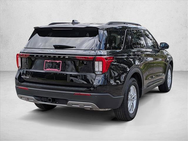Certified 2026 Ford Explorer Active w/ Active Comfort Package RWD image 3