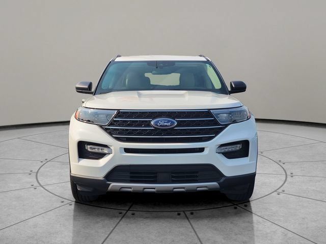 Certified 2023 Ford Explorer XLT w/ Equipment Group 202A AWD/4WD image 15
