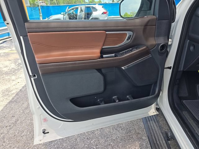 Certified 2025 Ford Expedition King Ranch AWD/4WD image 10