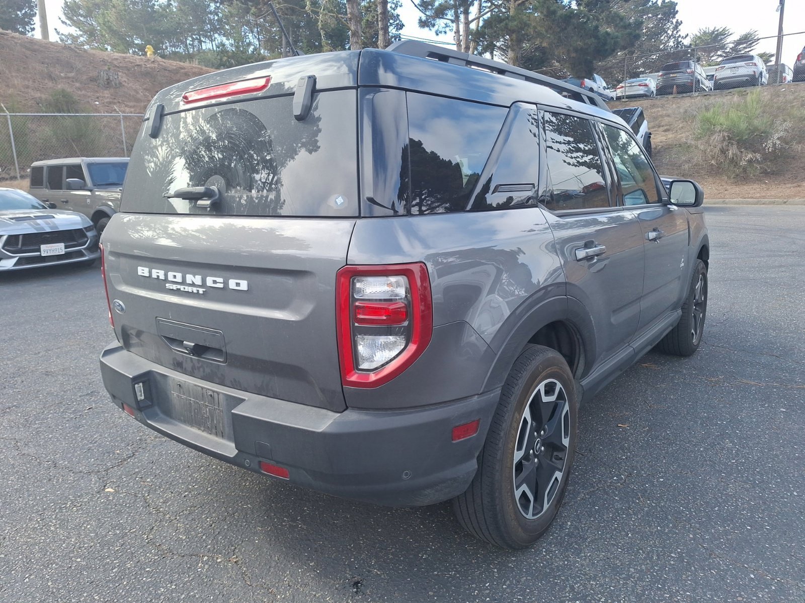 Certified 2022 Ford Bronco Sport Outer Banks w/ Tech Package AWD/4WD image 9