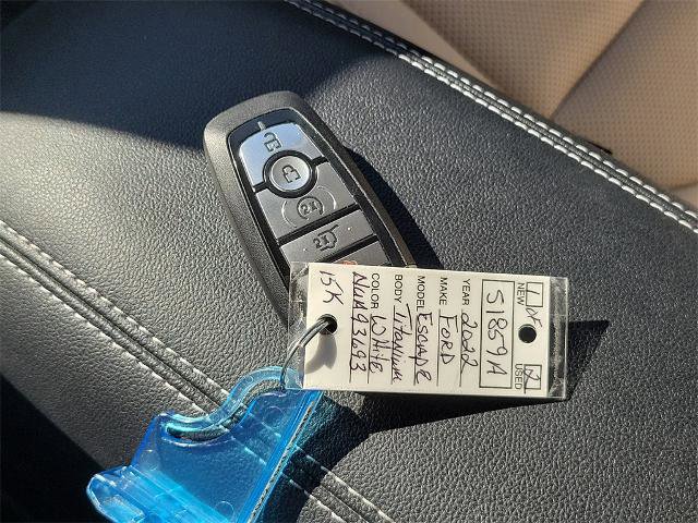 Certified 2022 Ford Escape Titanium image 34