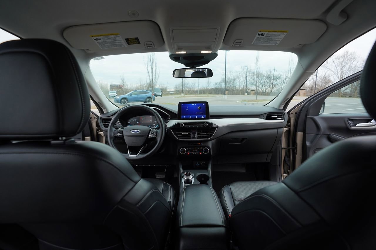 Certified 2021 Ford Escape SEL FWD image 24