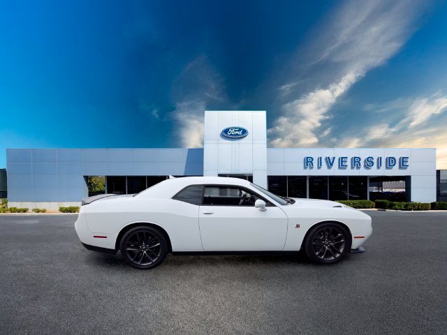 Used 2021 Dodge Challenger R/T Scat Pack RWD image 8