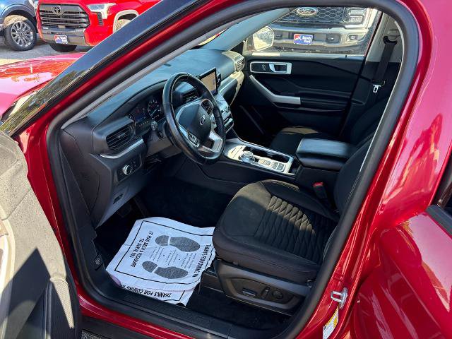 Certified 2020 Ford Explorer XLT w/ Comfort Package image 13