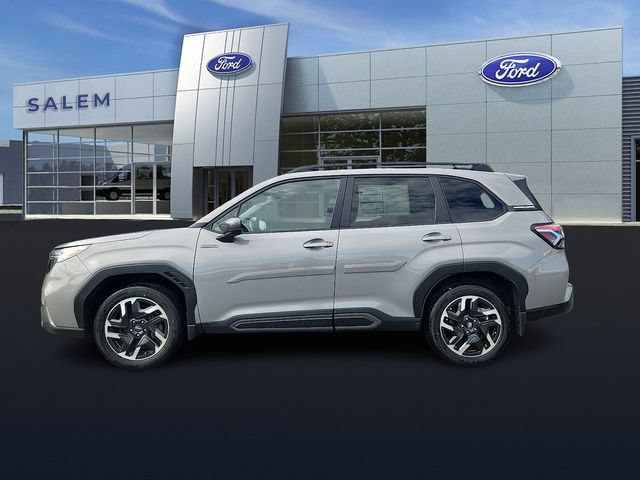 Used 2025 Subaru Forester Limited AWD/4WD image 5