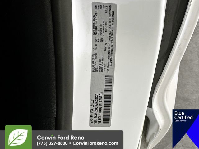 Used 2025 Chrysler Pacifica Select AWD/4WD image 35