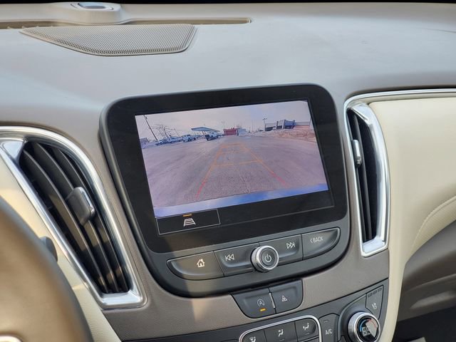 Used 2024 Chevrolet Malibu LT image 22