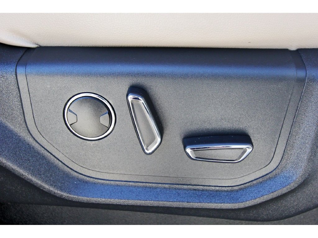 Certified 2023 Ford Expedition Max Limited RWD image 37