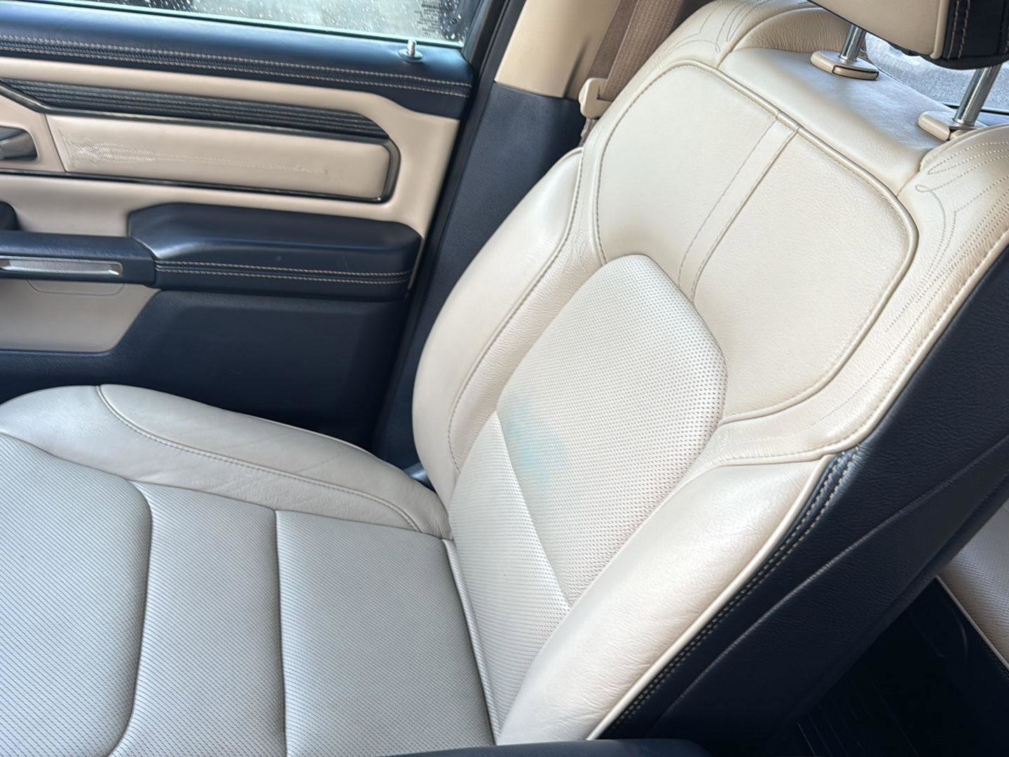 Used 2020 RAM 1500 Limited image 24