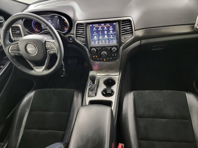 Used 2018 Jeep Grand Cherokee Altitude AWD/4WD image 32