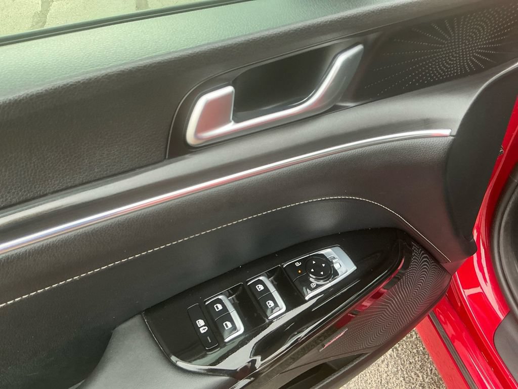 Used 2025 Kia K5 GT-Line w/ GT-Line Premium Package FWD image 16