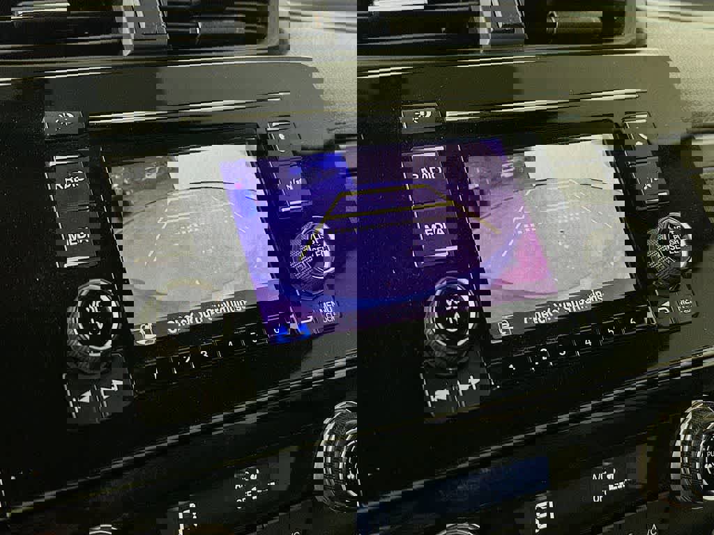 Used 2018 Honda CR-V LX image 27