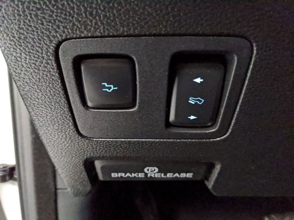 Certified 2020 Ford F450 Platinum w/ FX4 Off-Road Package image 23