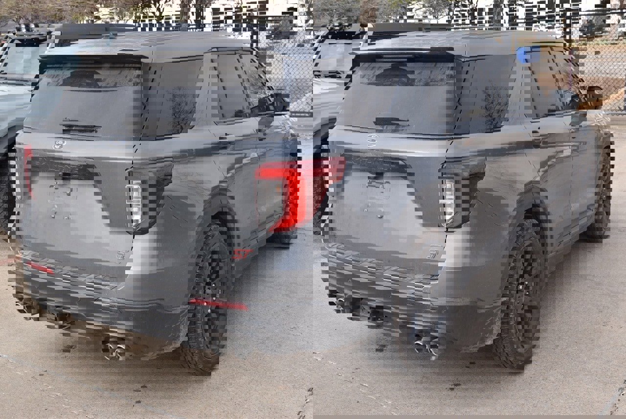 Certified 2022 Ford Explorer ST w/ Equipment Group 401A image 6